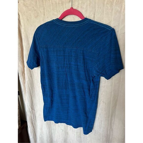 Hurley Blue V-Neck T-Shirt Premium Fit Mens Size Small - Picture 6 of 7
